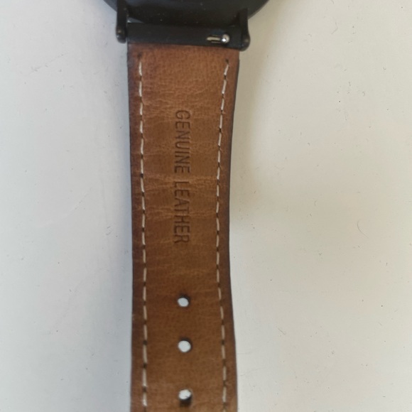 Cluse Black Leather Watch - Picture 5 of 7